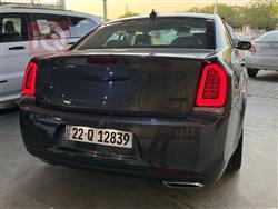 کرایسلەر 300